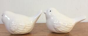 Vtg Pier 1 Imports Birds Chickadees Ceramic White Glazed Salt Pepper Shakers